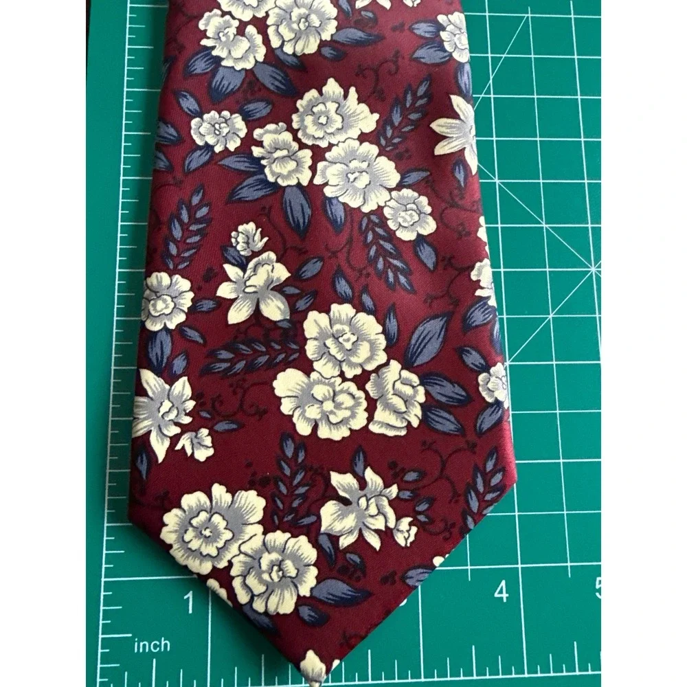 Mercedes High Fashion Myung Ju Silk Floral Tie Burgundy‎ Blue Vintage Necktie